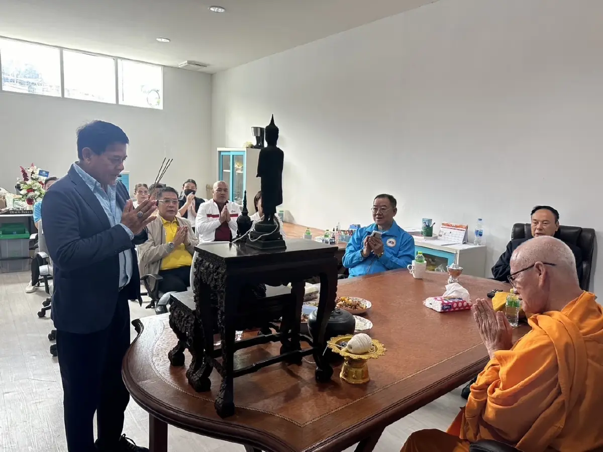 “พรรคไทยชนะ”ทำบุญครบรอบ 3 ปี ประกาศ เป็นพรรคอนุรักษ์นิยม
