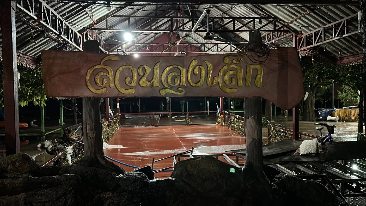 ผอ.แจงน้ำทะลักท่วมกลางดึก เพราะน้ำป่าไหลมาสมทบแม่น้ำนครนายก