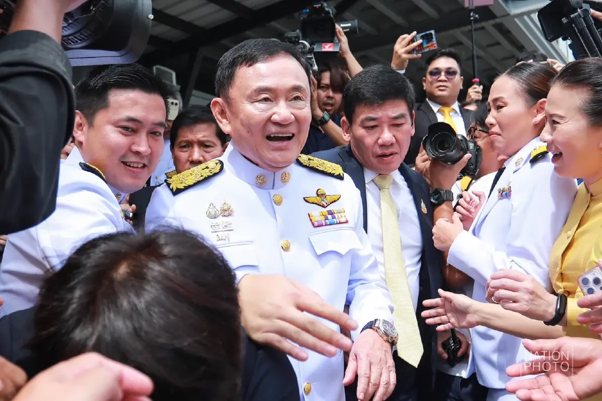 นายทักษิณ ชินวัตร อดีตนายกรัฐมนตรี 