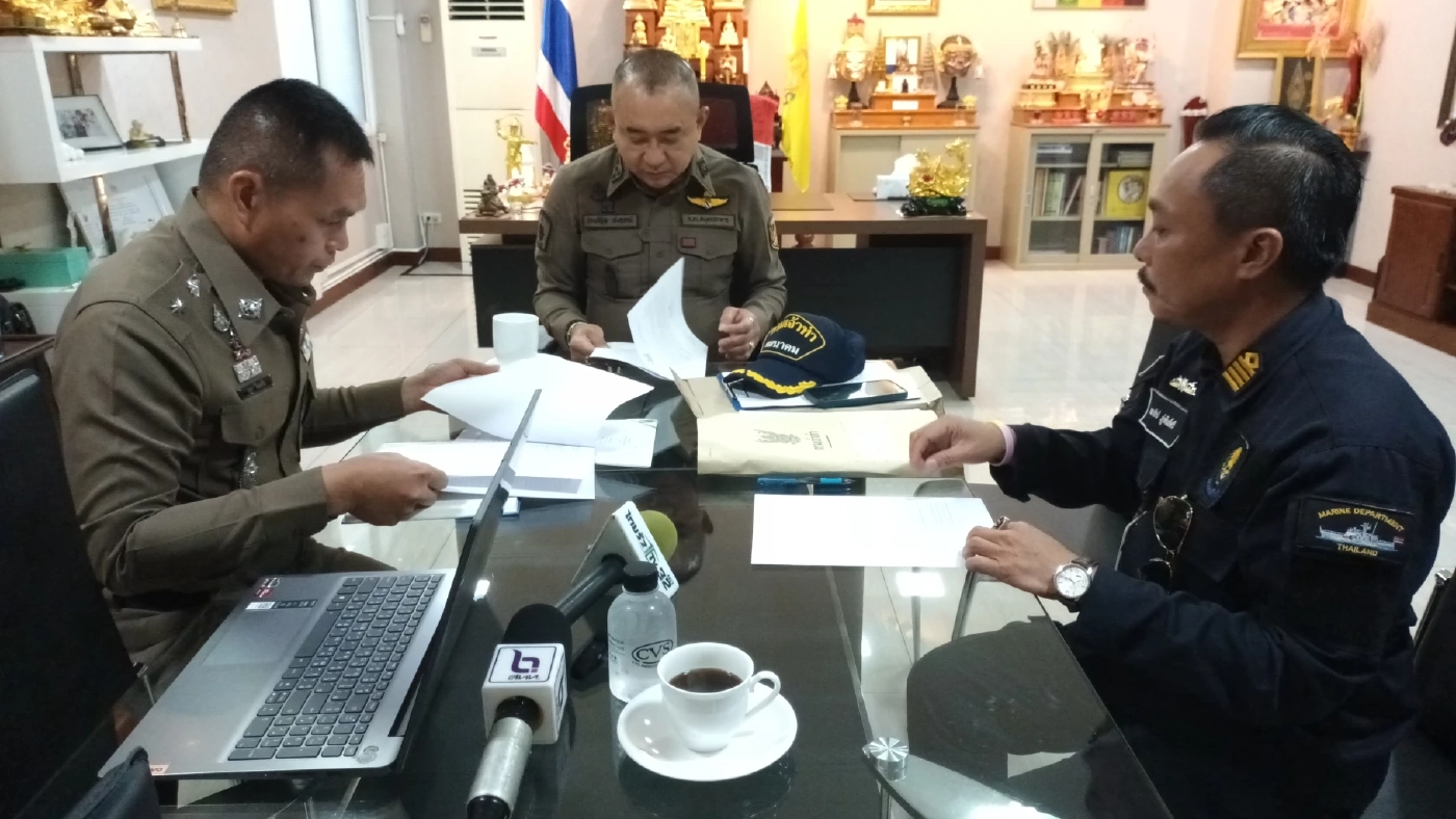 "คิวพี" เข้าพบพนักงานสอบสวน รับทราบข้อหาประมาททำให้ผู้อื่นถึงแก่ชีวิต