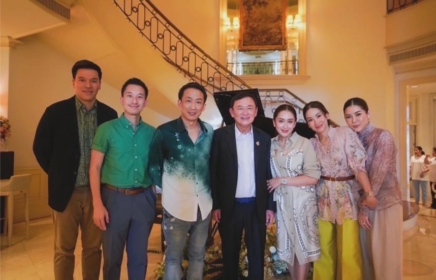 ทำความรู้จัก "ปอ ปิฎก" บุรุษหมายเลข 1 ผู้กุมหัวใจว่าที่นายกฯ คนที่ 31