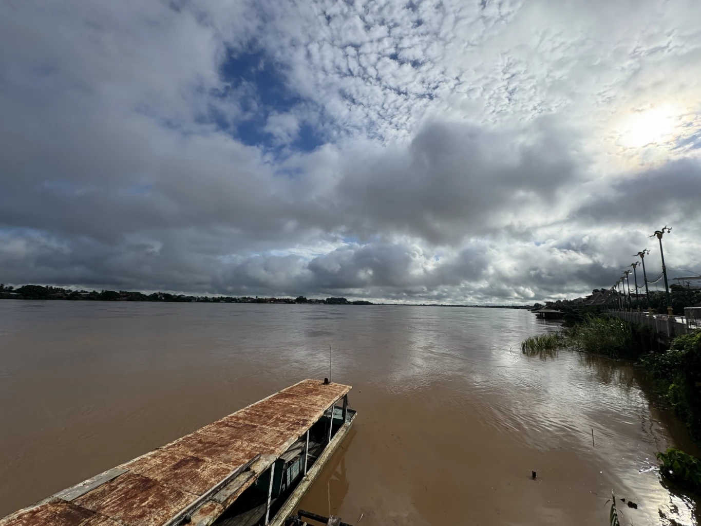 "หนองคาย" น้ำโขงขึ้นสูง เทศบาลเมืองฯ เตรียมพร้อมรับมือน้ำท่วมฉับพลัน
