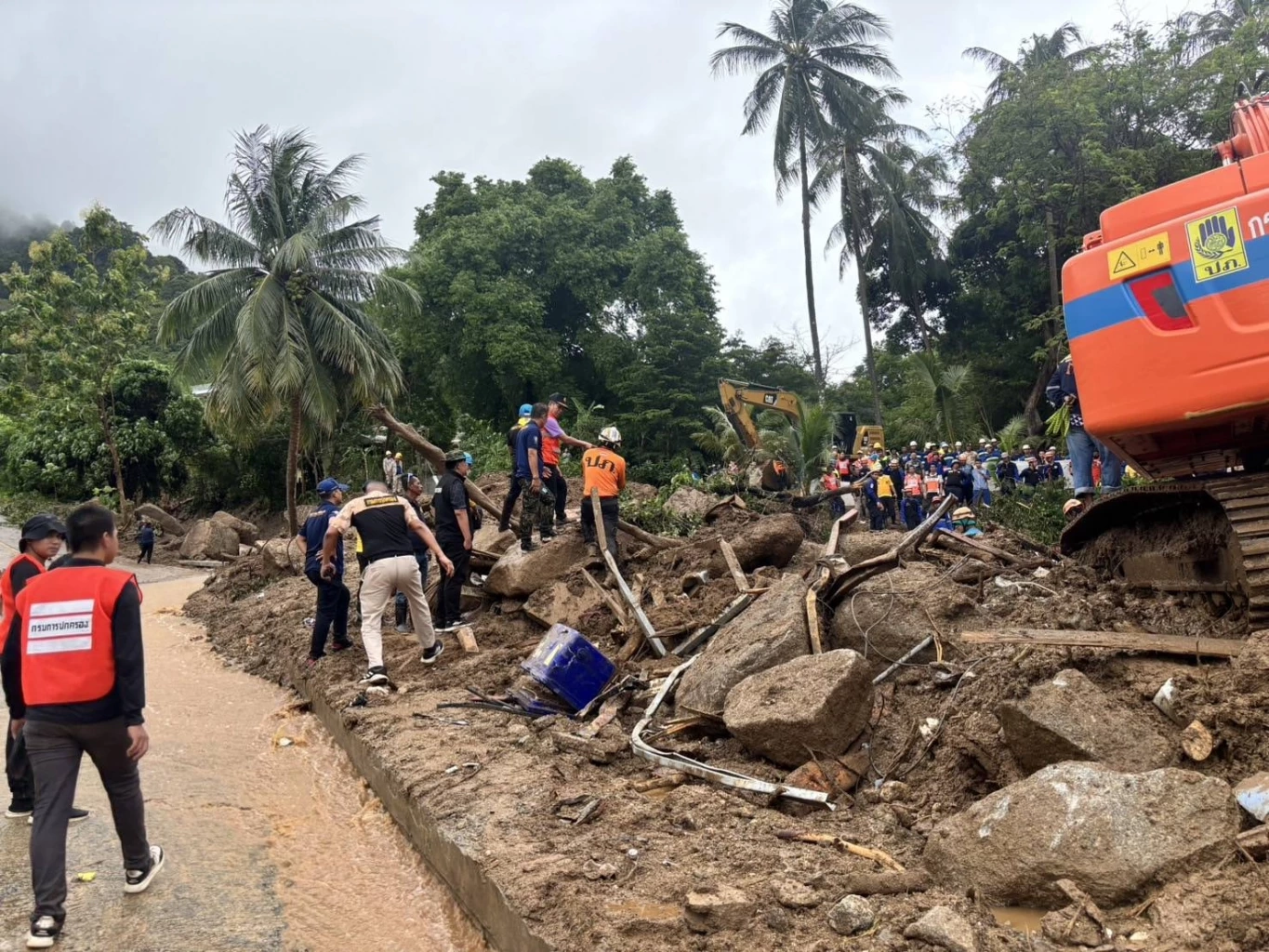 ประกาศยุติการค้นหาผู้สูญหาย เหตุดินโคลนถล่มภูเก็ต สูญเสีย 13 ชีวิต