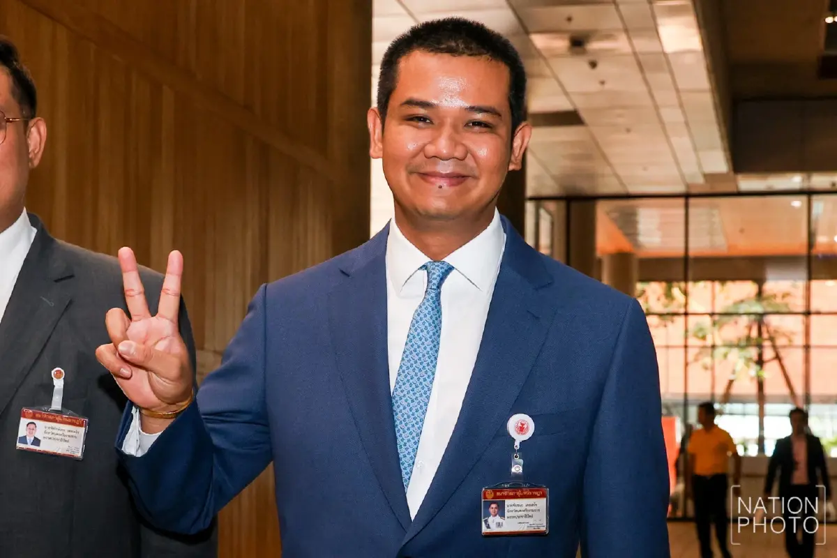 “สรวงศ์” เชิญ ปชป.ร่วมรัฐบาล ชี้ประเทศต้องเดินหน้าเมินความขัดแย้งในอดีต