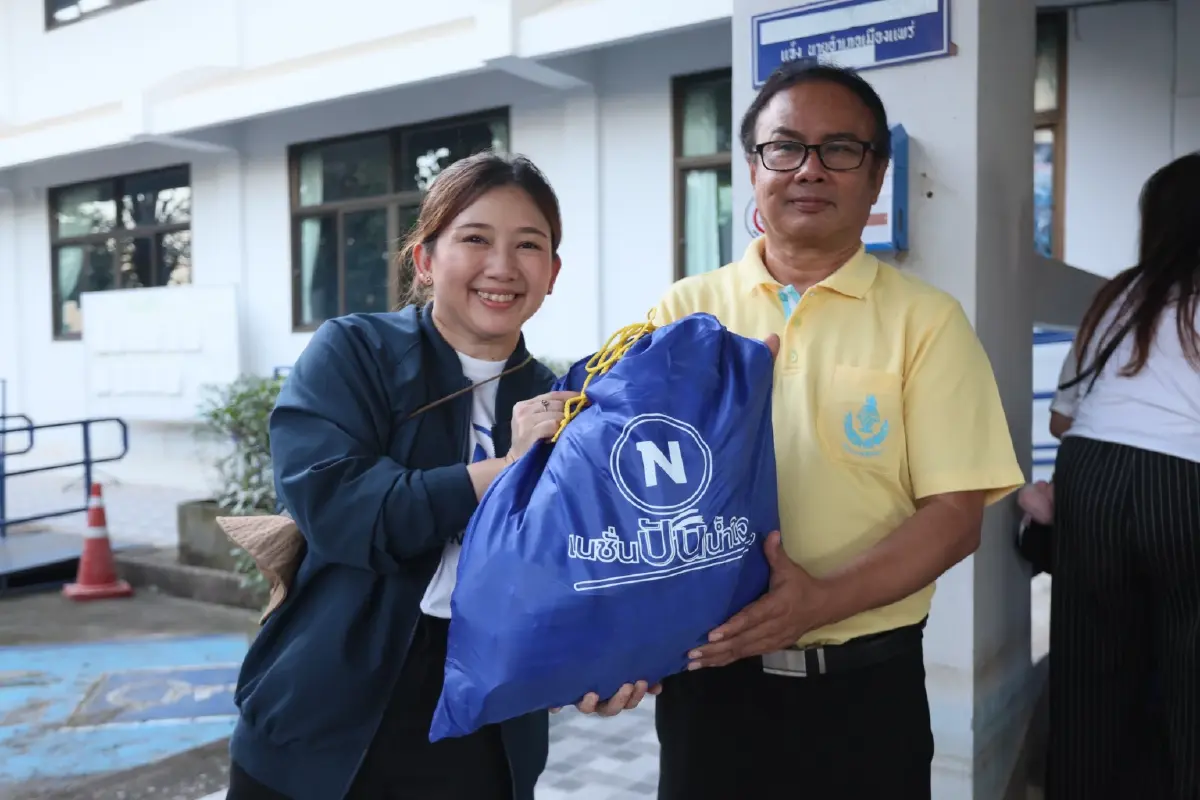 "เนชั่นปันน้ำใจ" ลุยเมืองแพร่ มอบถุงยังชีพ ช่วยผู้ประสบภัยน้ำท่วมในตำบลแม่ยม