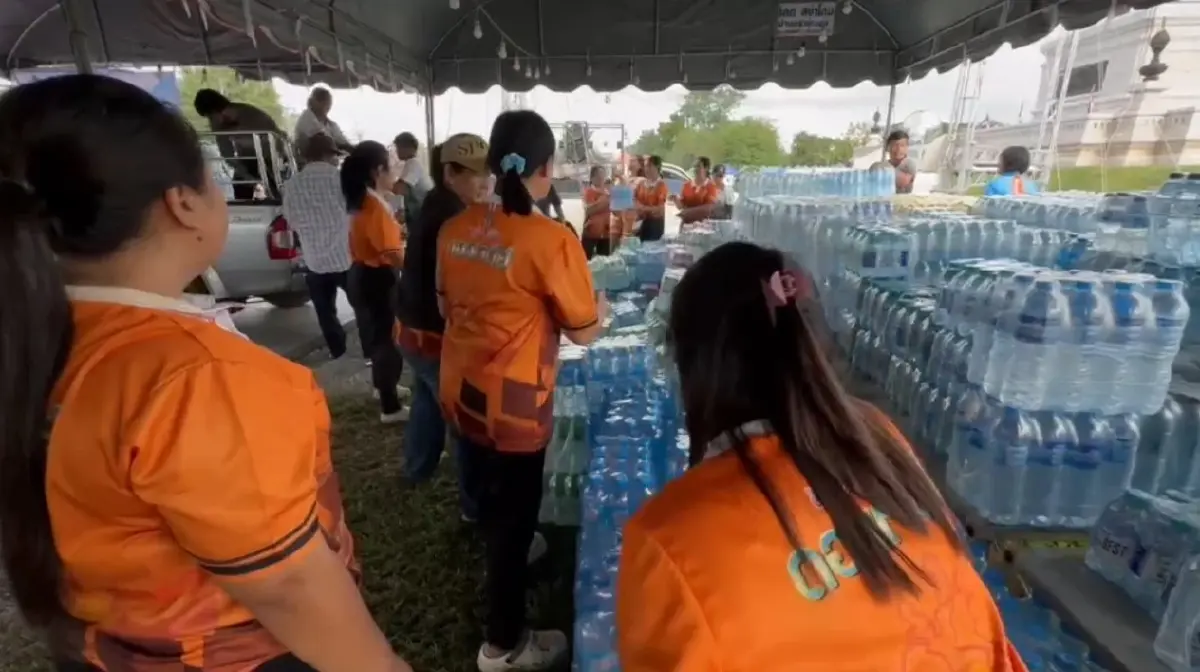 "ดนตรีกาญจน์ รวมใจสู้ภัยน้ำท่วม" ระดมสิ่งของช่วย น้ำท่วมเชียงราย