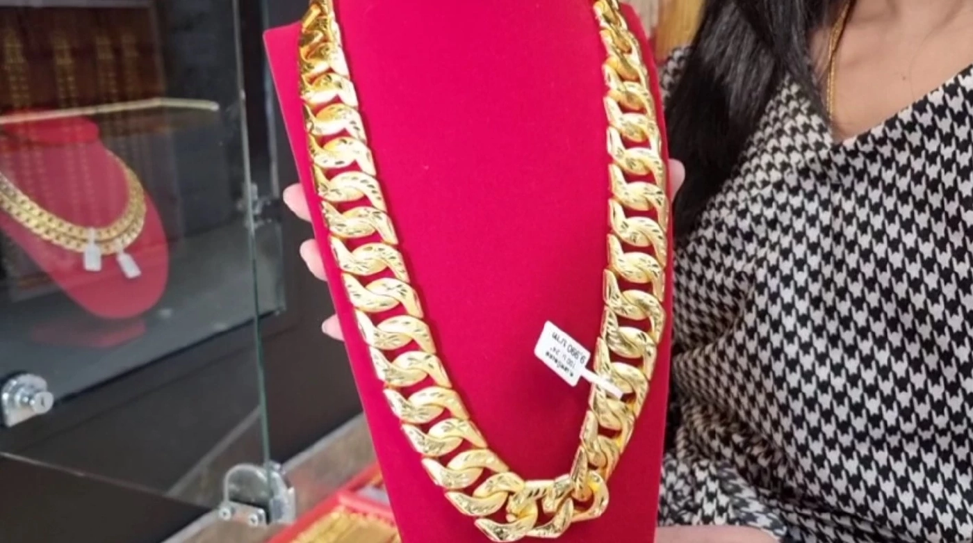 ยอดขายปัง! "ร้านทองปลอม" เผยเคล็บลับ "จริงใจลูกค้า ปลอมก็บอกว่าปลอม"