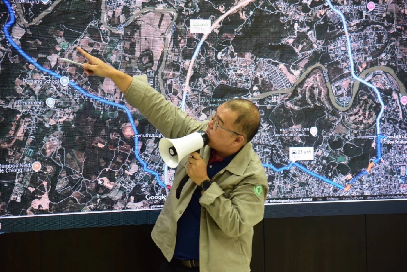 ทอ. สนับสนุนเครื่องบินลำเลียง นำพนักงานอาสา MEA ลงพื้นที่ฟื้นฟูผู้ประสบอุทกภัย จ.เชียงราย