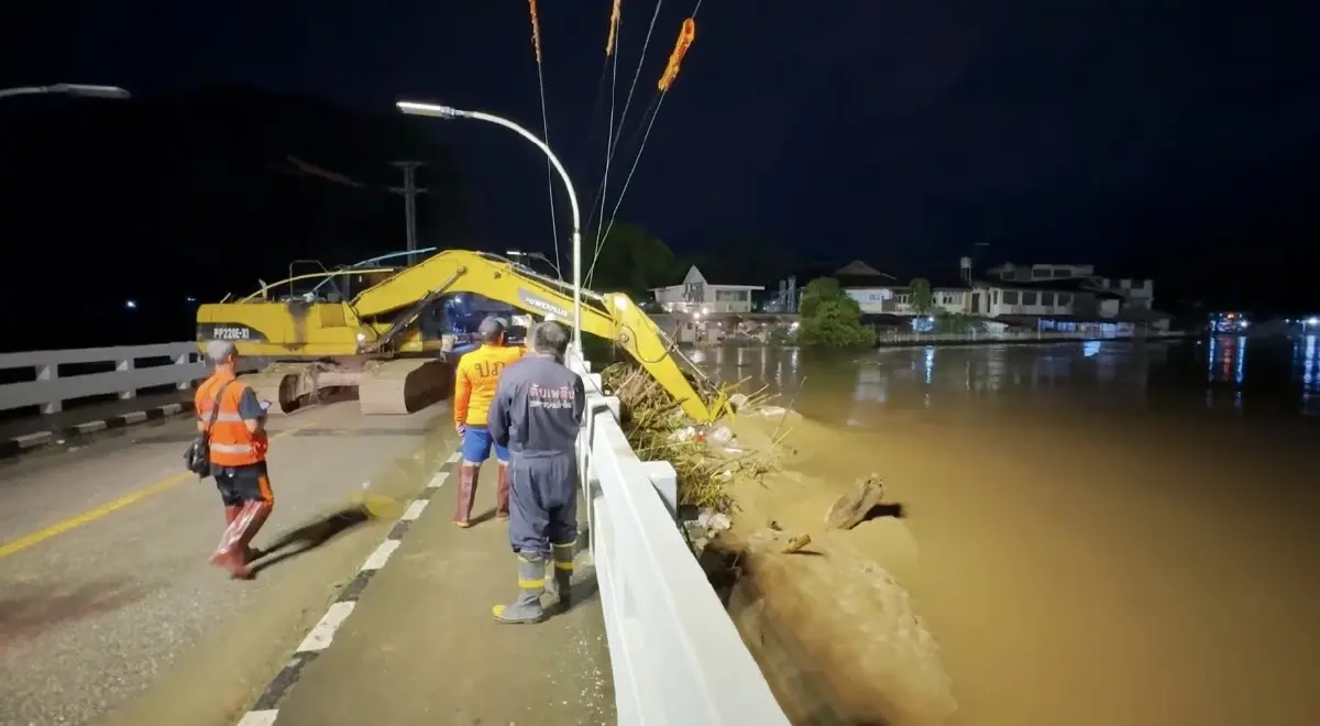แม่น้ำปิงล้นตลิ่ง ท่วมชุมชนพื้นที่ลุ่มต่ำ เฝ้าระวังฝนตกเพิ่ม