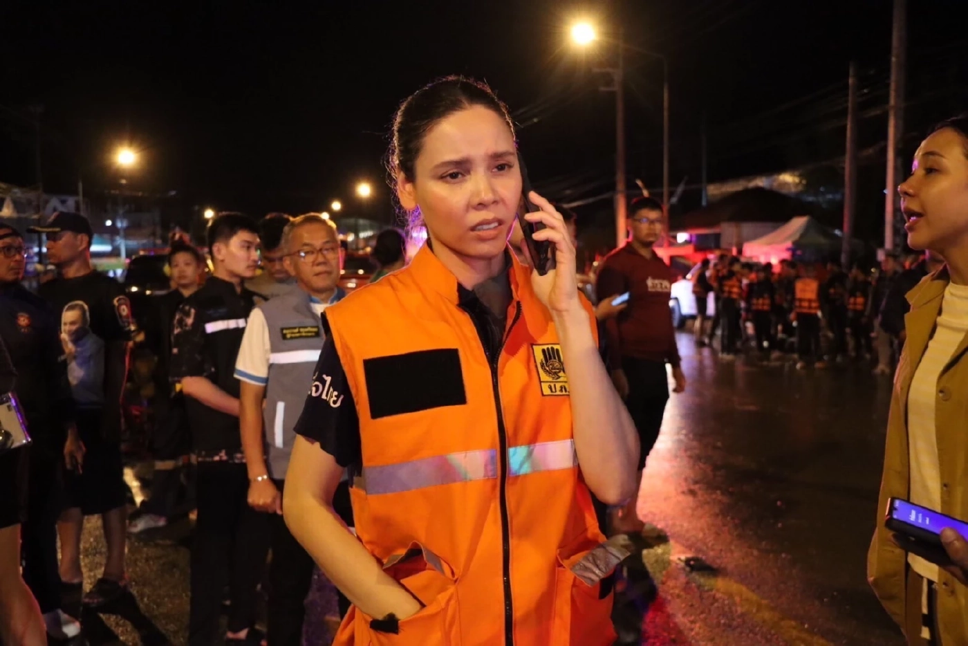 ส่ง “กำลังพล-ยุทธปกรณ์” เร่งช่วยเหลือชาวอุทัยธานี โดนน้ำท่วมฉับพลัน