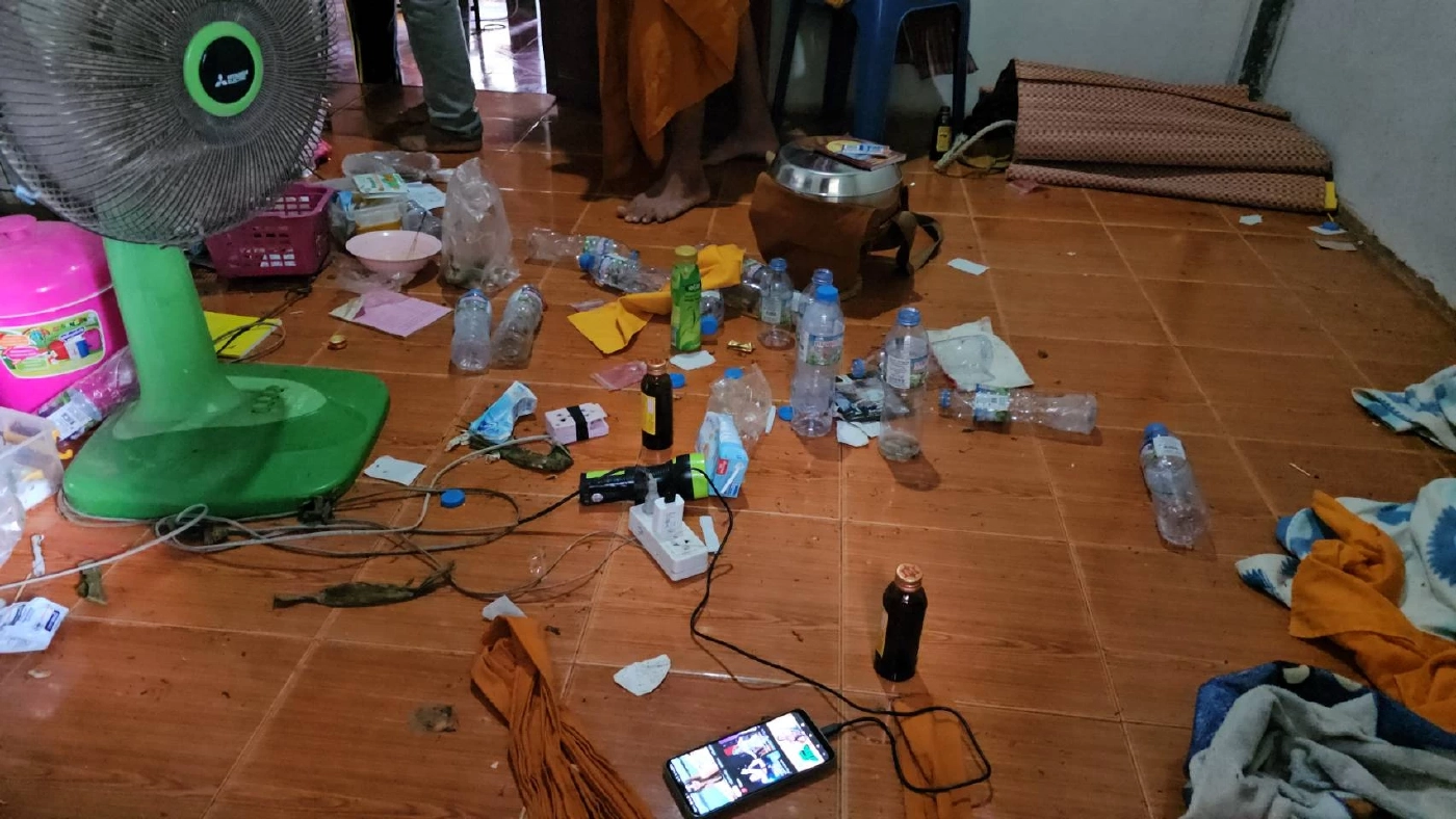 พระส่งคลิปเย้ยมีชู้เมียโยม ค้นกุฏิเจอ กกน.สาวซุกกองจีวร กินเหล้า-มั่วยา