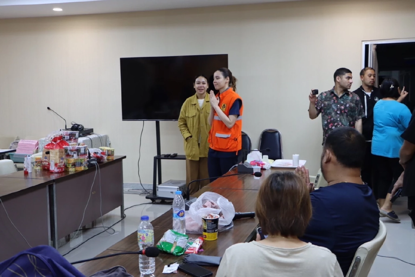 ส่ง “กำลังพล-ยุทธปกรณ์” เร่งช่วยเหลือชาวอุทัยธานี โดนน้ำท่วมฉับพลัน