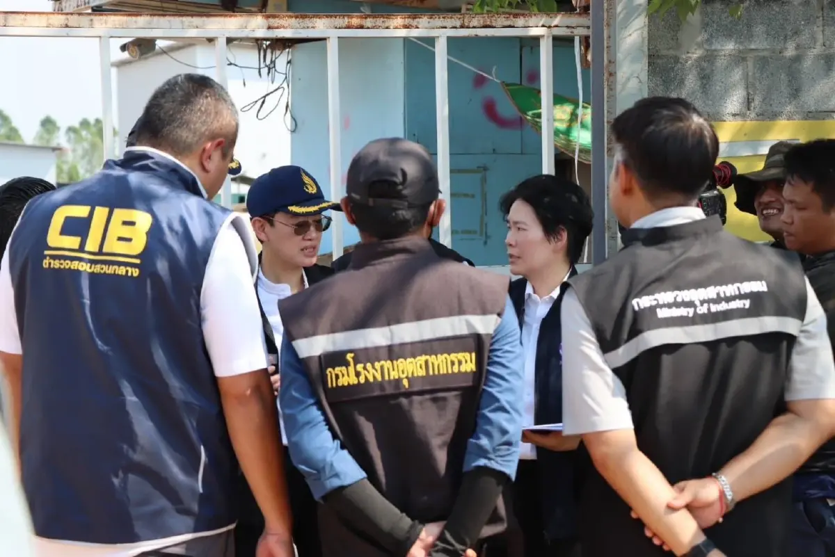 ตำรวจร่วมกรมโรงงานฯ ตรวจโรงงานทุนจีนยึด ๐สารอันตราย 41.5 ตัน"