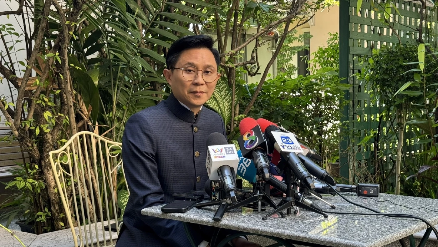 "ปานเทพ "ชี้ เเนวทางสู้คดีของ "ทนายตั้ม" ให้โดยเสน่ห์หา ไม่รอด