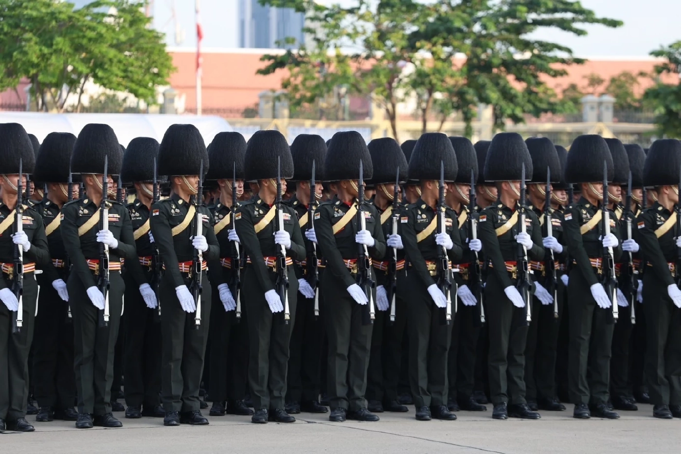 "พลเอกหญิง สมเด็จพระเจ้าลูกเธอ เจ้าฟ้าสิริวัณณวรี" ทรงร่วมซักซ้อมสวนสนาม