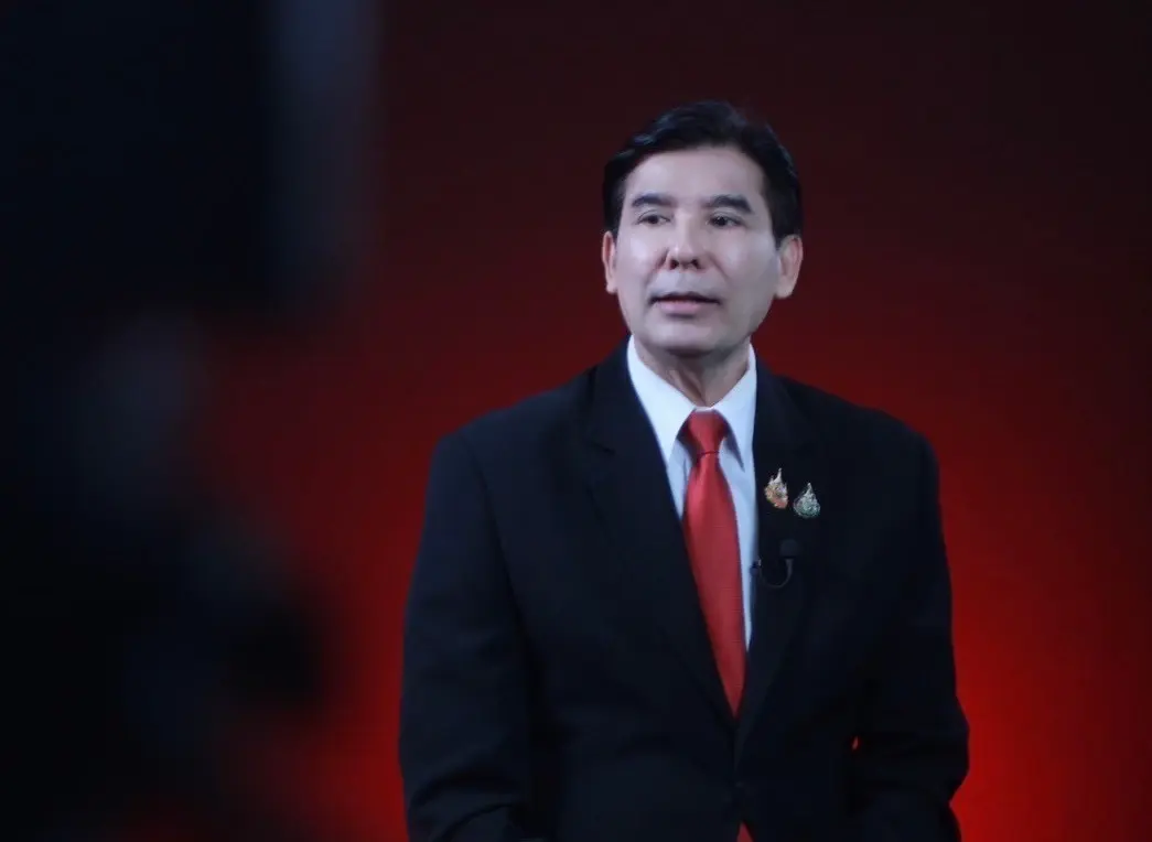 “พร้อมพงศ์” เผยประชาชนอย่างรู้เรื่อง "ผู้ใกล้ชิดนักการเมืองผู้ยิ่งใหญ่"