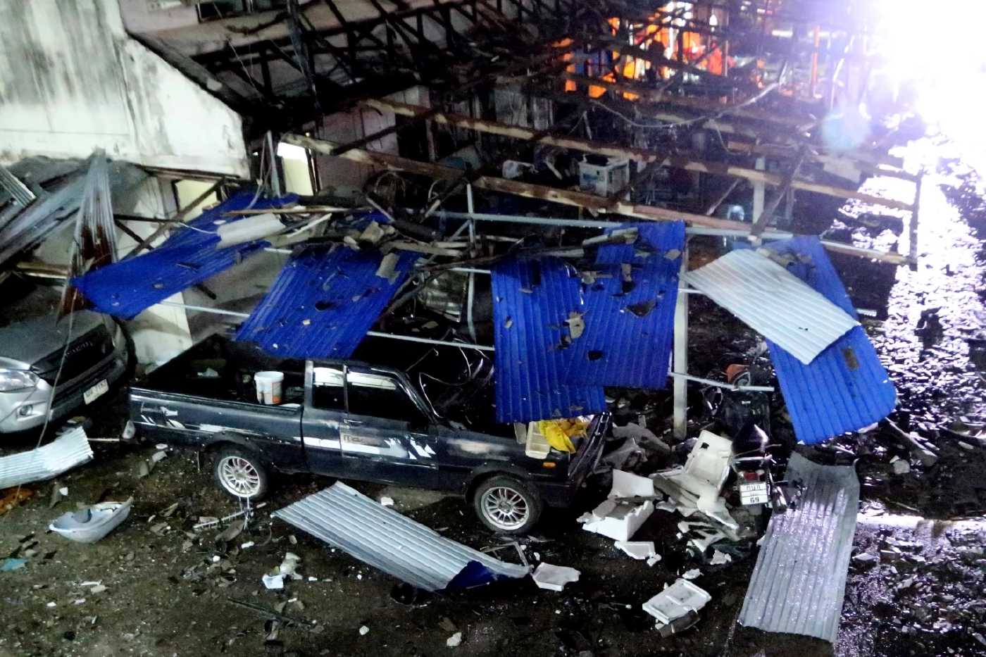 ประเทศไทยเป็นเมืองตลก - จากกฎหมู่ สู่เสียงหัวเราะในความสแกนเนอร์