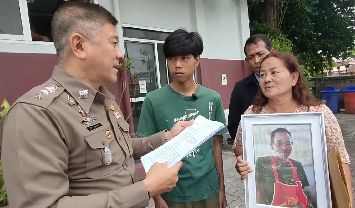 หนุ่ม 19 ร้องขอความเป็นธรรม พ่อถูก "เสี่ยนากุ้ง" ขับรถชน ไร้การเยียวยา