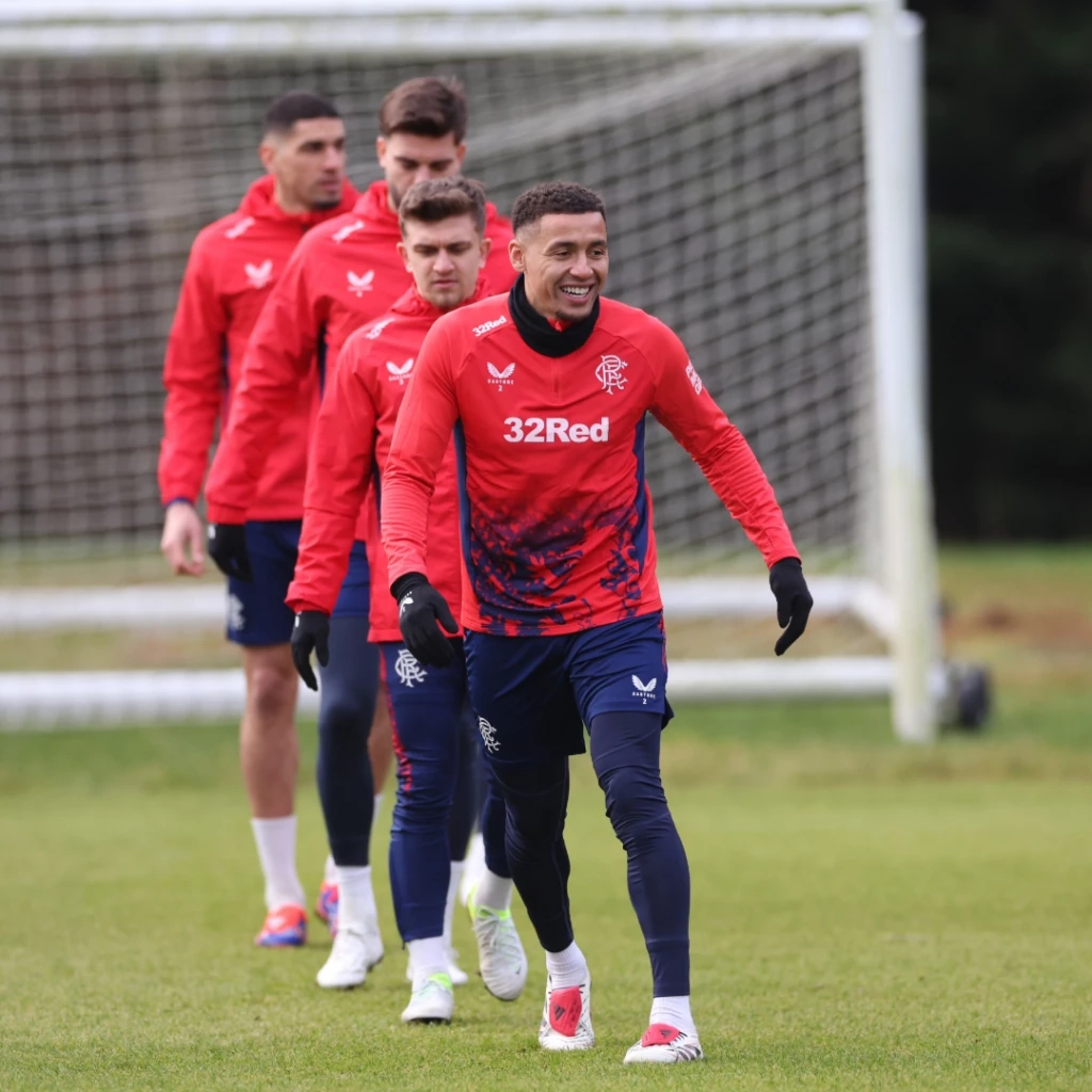 เช็กความพร้อม-ช่องดูบอลสด "แมนยู พบ เรนเจอร์ส" ศึกยูโรปาลีกคืนนี้