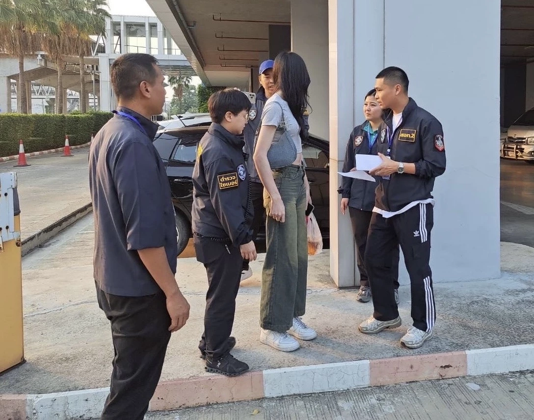 ตำรวจไซเบอร์ รวบสาวสอง ทำคลิบโป๊ขายกลุ่มลับ ผ่าน "แอปพลิเคชัน X"