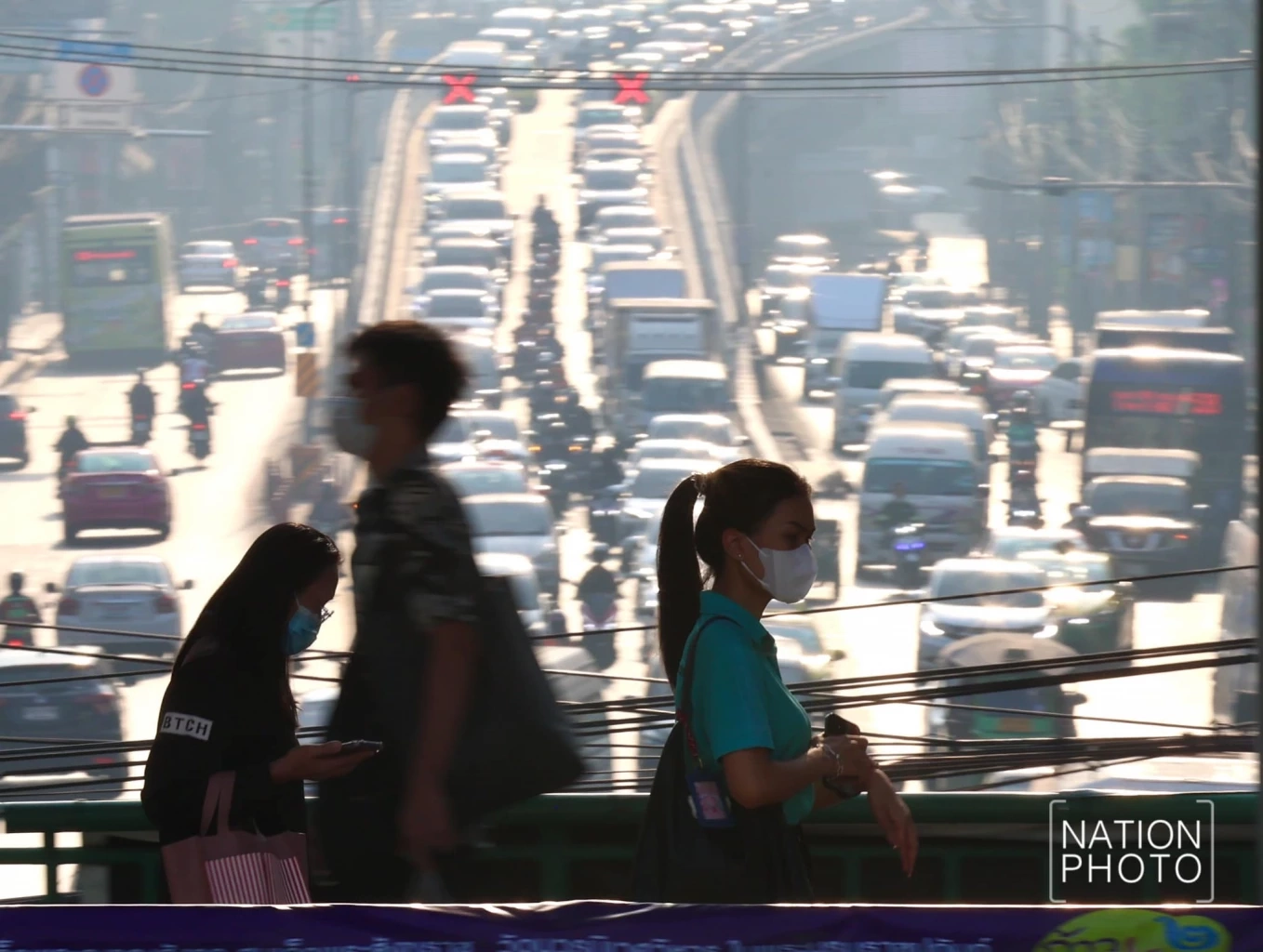 ภาพประกอบ สถานการณ์ฝุ่นพิษ ที่ส่งผลกระทบต่อสุขภาพคนไทย