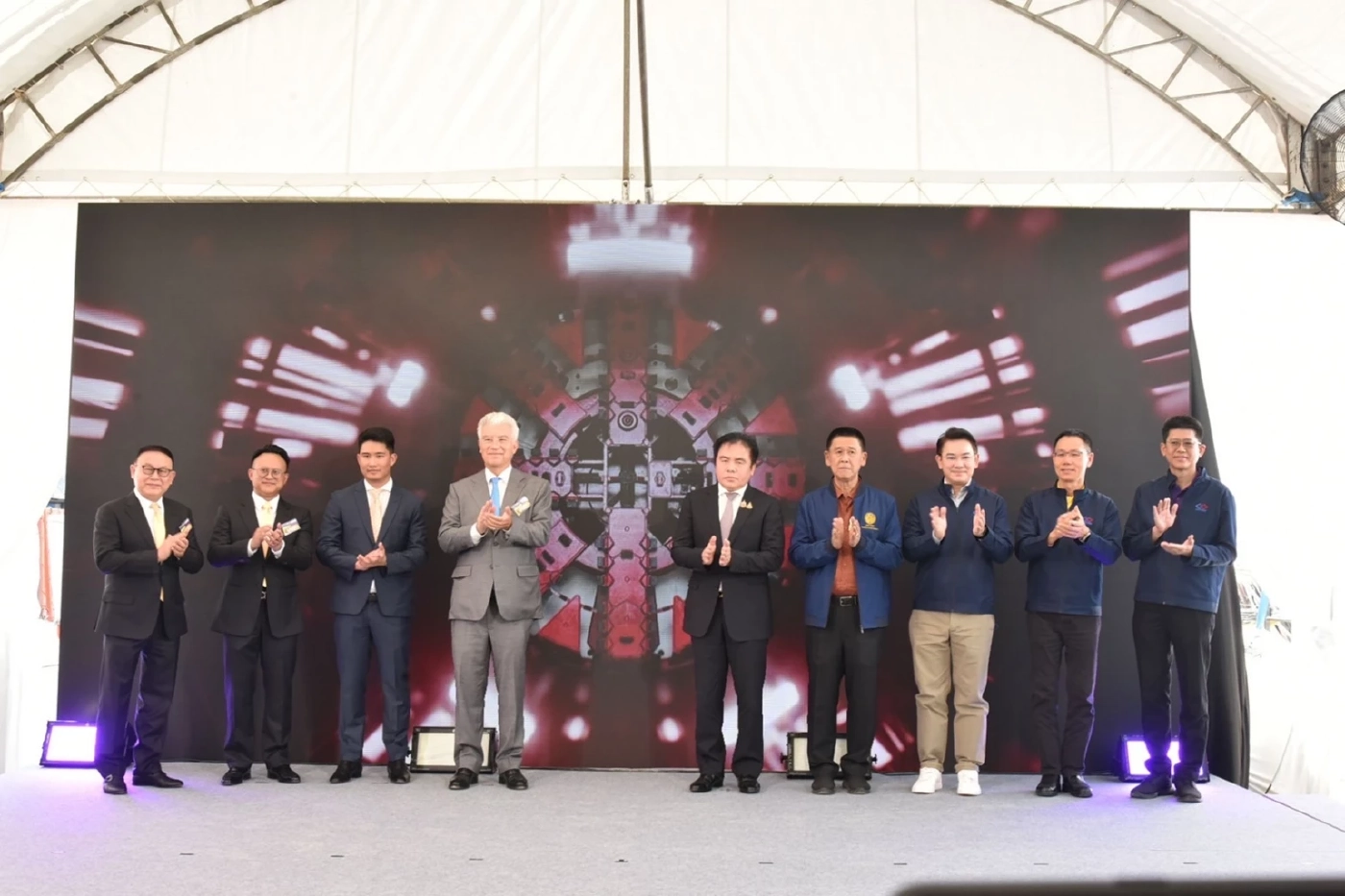 คมนาคมกดปุ่มหัวเจาะอุโมงค์ใต้ดินสายสีม่วง 'ช่วงเตาปูน – ราษฎร์บูรณะ'