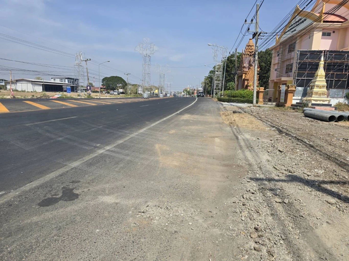 วัยรุ่นบุรีรัมย์ เหน็บลูกซอง ขี่ จยย.ชมเมือง กระสุนลั่นใส่ตัวเอง รถล้มดับ