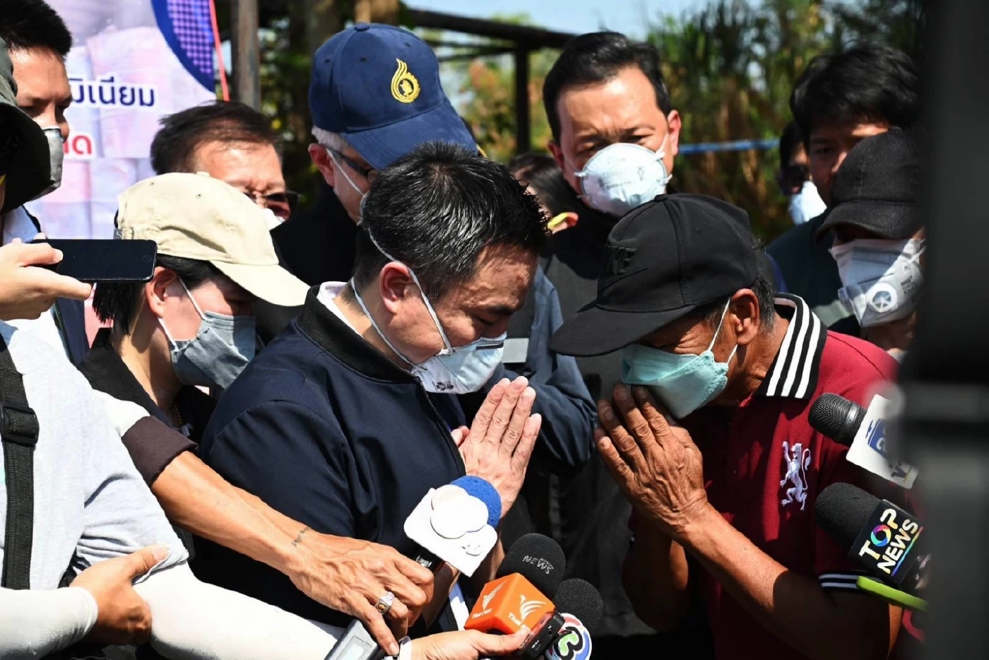 "เอกนัฏ" ลงพื้นที่โรงงาน วิน โพรเสส ระยอง เร่งเคลียร์กากสารพิษ (มีคลิป)