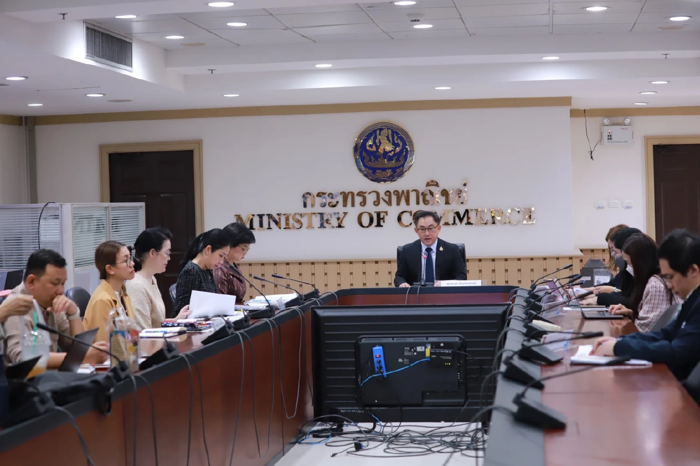 ส่งออกปี 67 โต 5.4% ทะลุ 3 แสนล้านดอลลาร์ สูงสุดเป็นประวัติการณ์