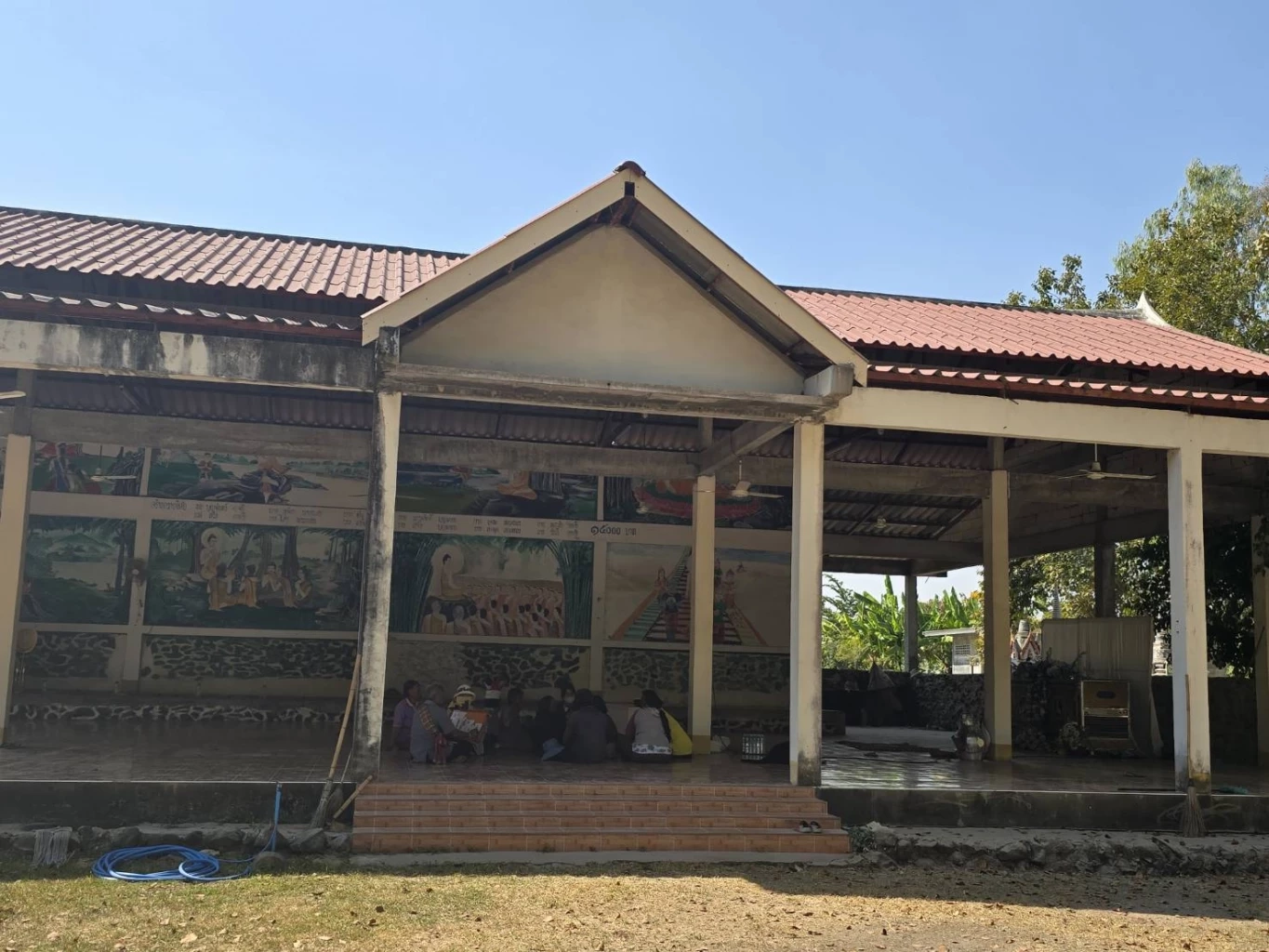 วัยรุ่นบุรีรัมย์ เหน็บลูกซอง ขี่ จยย.ชมเมือง กระสุนลั่นใส่ตัวเอง รถล้มดับ