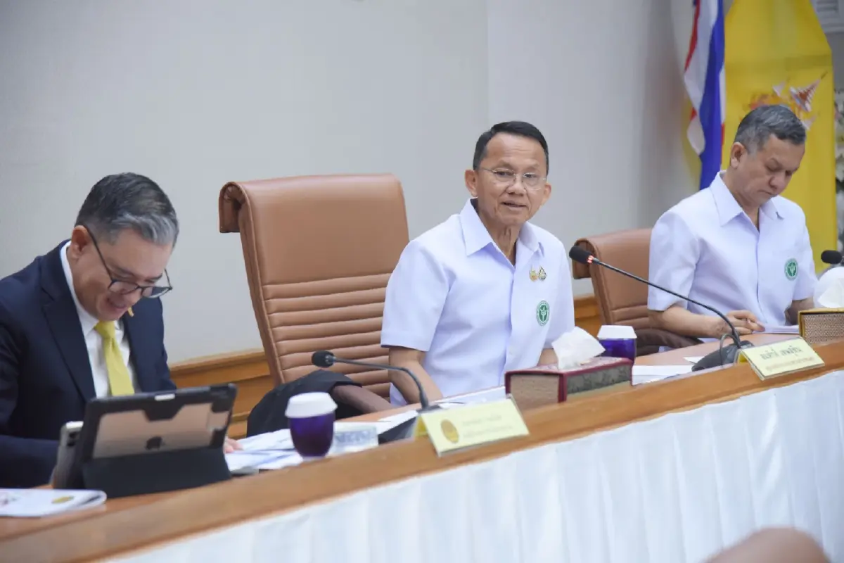รมว. ลุยงบปี 69 ยกระดับสาธารณสุข พร้อมผลักดันยาไทย - สมุนไพร เพื่อลดการนำเข้า