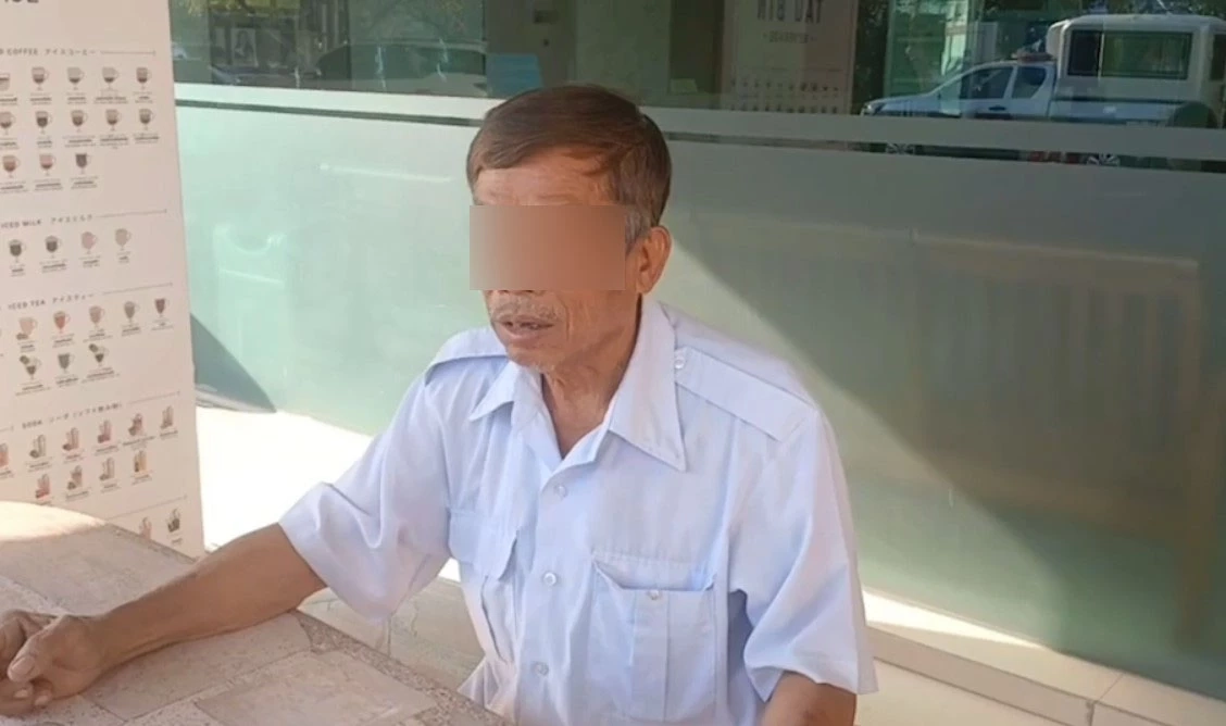 เดือด! โชเฟอร์สองแถวแดงชลบุรี เปิดศึกกลางถนน ก่อนขับรถพุ่งชนดับ 1