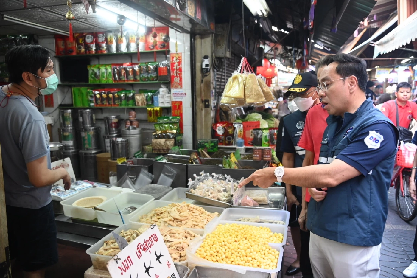 พาณิชย์คุมเข้มราคาสินค้าช่วง 'ตรุษจีน'