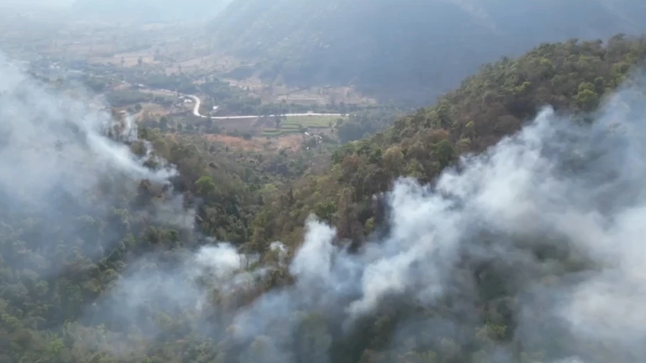 ใครเผาระวังตัว! ปภ. เร่งแก้ "PM2.5" อย่างต่อเนื่อง สั่งการควบคุมการเผา