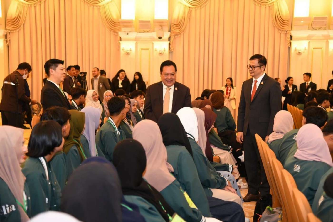 เปิดทำเนียบรับเยาวชนไทยหัวใจเดียวกันรุ่น 9ชมเป็นโครงการดีๆศาลยุติธรรม