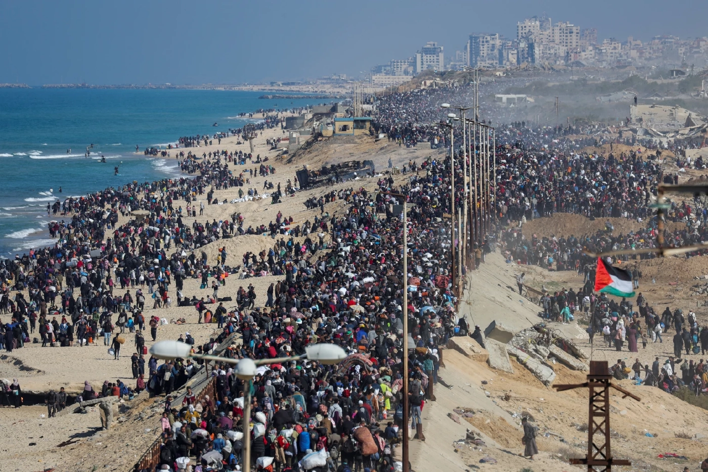 ชาวกาซาหลายแสนคนกลับบ้านได้ครั้งแรก นับจากเริ่มสงคราม