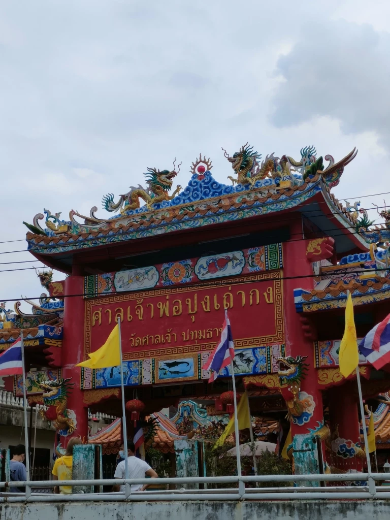 เสริมมงคลชีวิต ต้อนรับตรุษจีน เปิดพิกัด 9 วัดดังในกรุงเทพฯ และปริมณฑล 2568