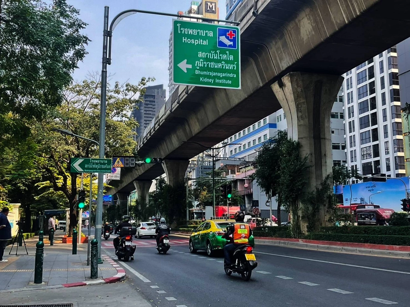 จ่อเอาผิด "หนุ่มซิ่ง จยย.ชน เกาหลี" ขณะข้ามทางม้าลาย