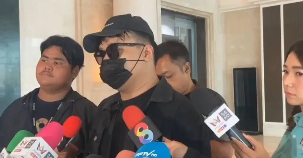  นายนิวัฒน์ เกิดพุ่มนาค หรือ อลิส