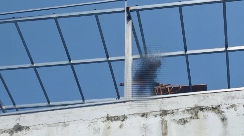 ด่วน! ไฟฟ้าแรงสูงช็อต 3 คนงาน เจ้าของตึกเตือนผู้รับเหมาแล้ว แต่คำตอบทำเอางง