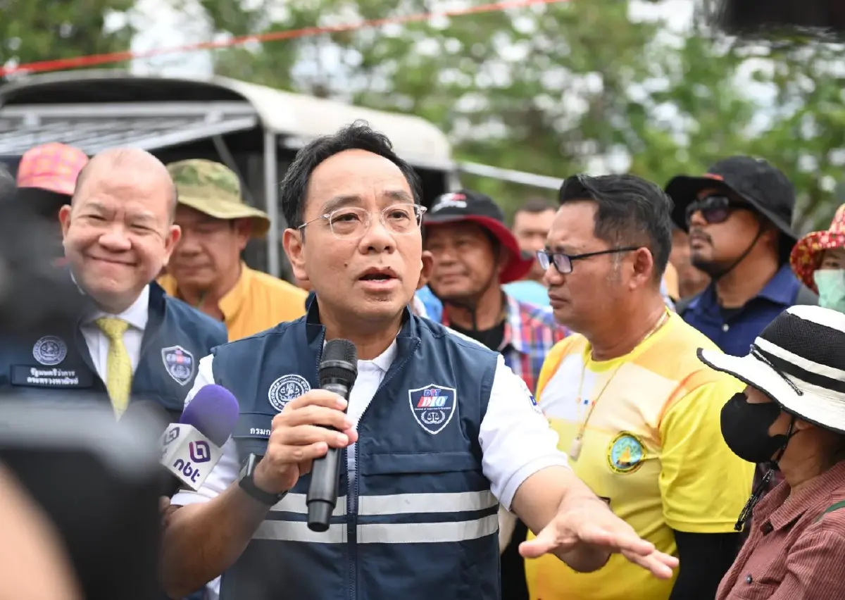 'พิชัย' รับม็อบชาวนา ย้ำเร่งช่วยเหลือชงมาตรการเข้า นบข.พุธนี้