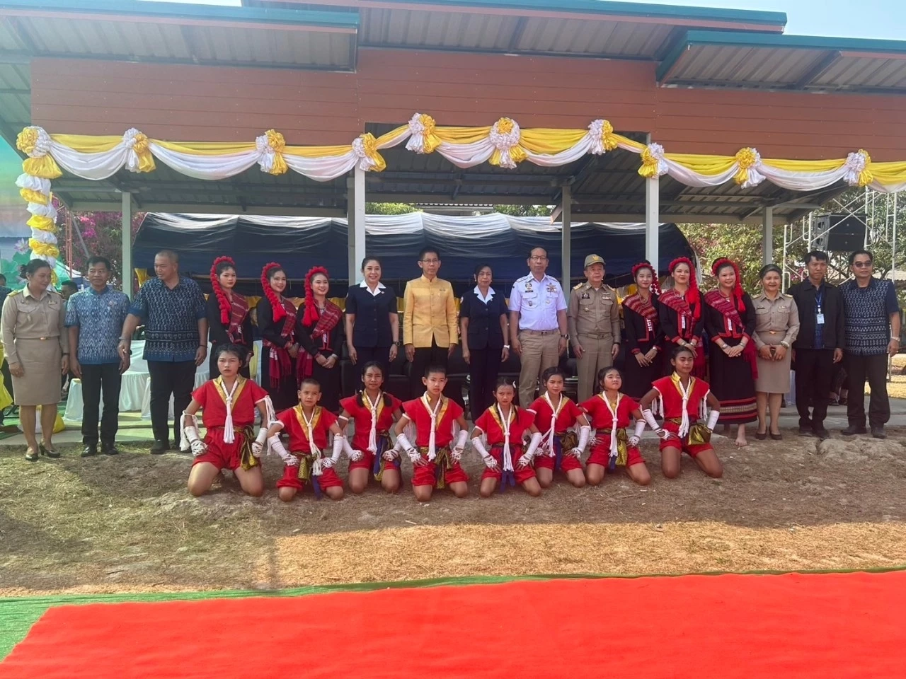 โครงการชลประทานสกลนคร จัดโครงการจังหวัดเคลื่อนที่ บำบัดทุกข์ บำรุงสุข สร้างรอยยิ้มให้ประชาชน