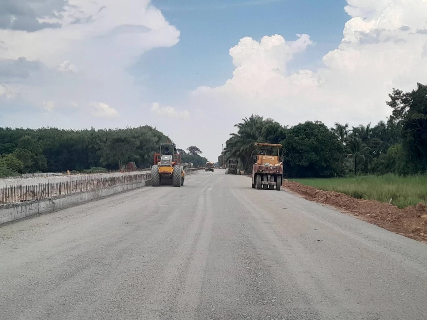 ทางหลวงชนบทสร้างถนนสายแยก ทล.4103 คืบ 49% คาดแล้วเสร็จ ต.ค.นี้