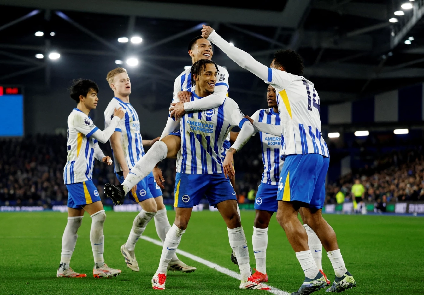 เก็บตก พรีเมียร์ลีก "เชลซี" ถล่มเซาแธมป์ตัน พร้อมตารางคะแนนล่าสุด