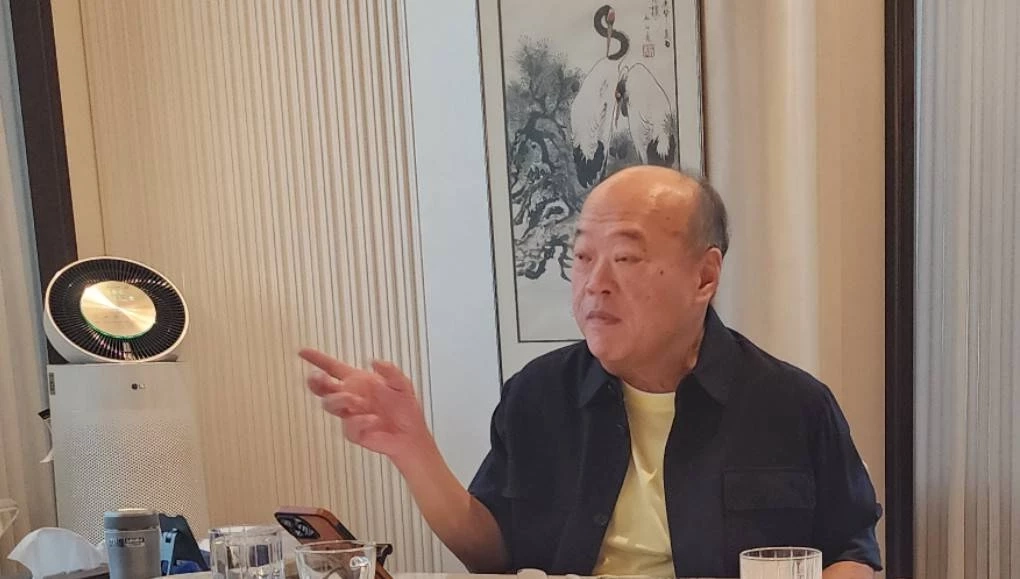 "นายคีรี กาญจนพาสน์"ประธานกรรมการบริหาร "บริษัท อู่ตะเภา อินเตอร์เนชั่นแนล เอวิเอชั่น จํากัด" (UTA) 