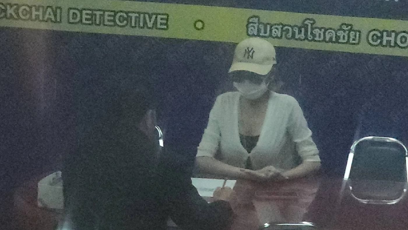 โมเดลลิ่งรับงานให้ “น้องไอ” โดนบังคับอัพยาจนดับ ดอดมอบตัว