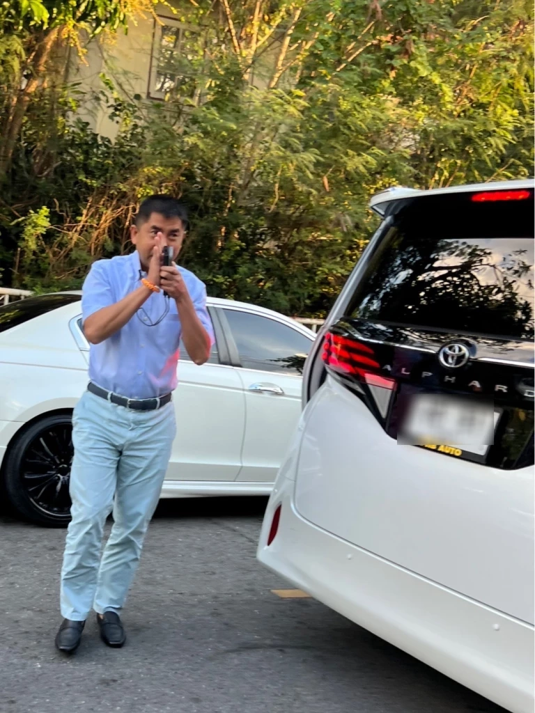 เปิดภาพชุด "บิ๊กโจ๊ก" เข้าบ้าน "วันนอร์" ตั้งข้อสงสัย ไปวันไหน กับใครหนอ?