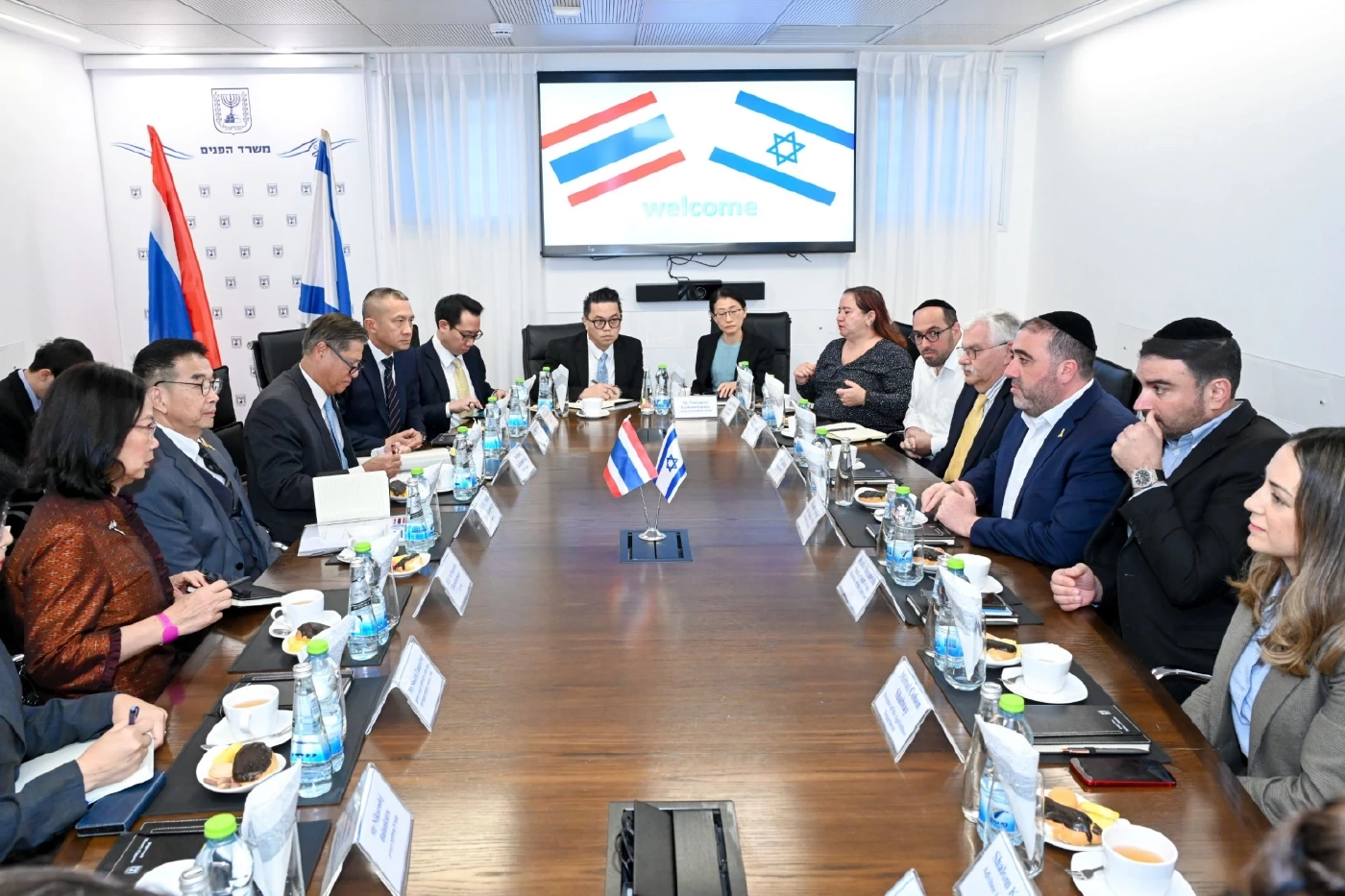 รมว.กต.เข้าพบประธานาธิบดีอิสราเอล ขอช่วยตัวประกันไทยอีก 1 คน