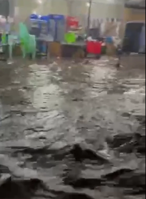 ไทรโยคอ่วม! “พายุถล่ม” น้ำป่าทะลัก 4 หมู่บ้าน สะพานขาด 2 แห่ง (มีคลิป)