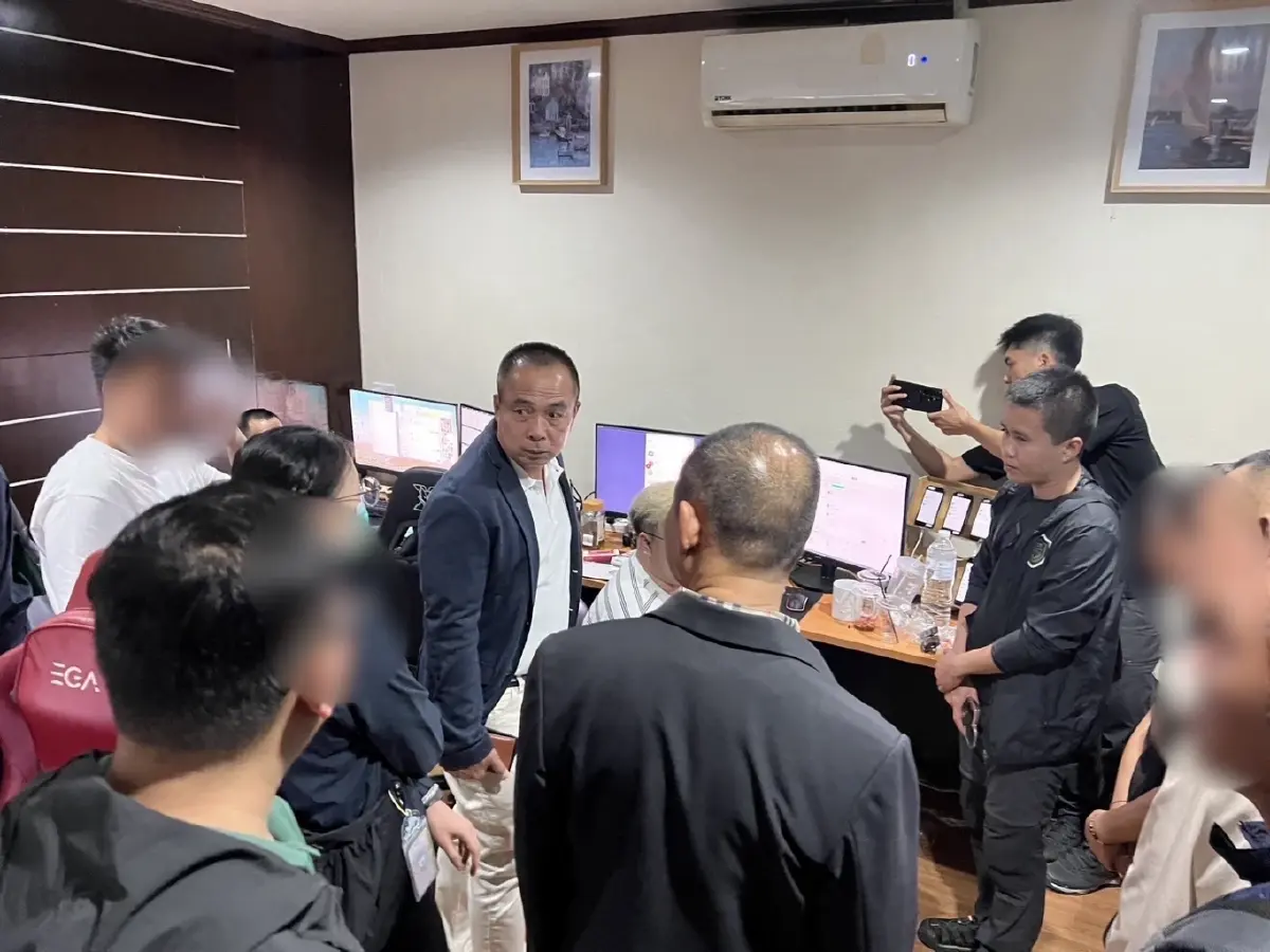 ตร.เชียงใหม่ บุกรวบ 5 แอดมินเว็บพนันชาวจีน แฝงตัวคราบนักศึกษา เผยพฤติการณ์